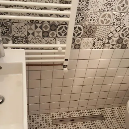 Апартаменти Garsoniera Ultracentral *